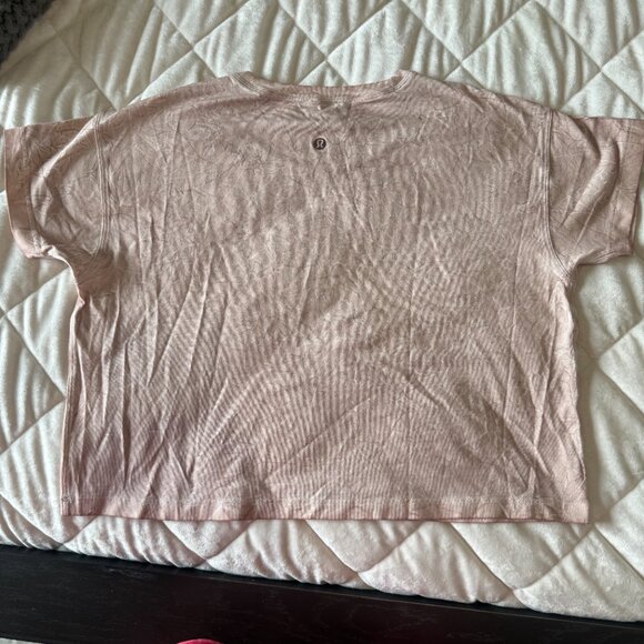 lululemon Cates Tee - Picture 3 of 4